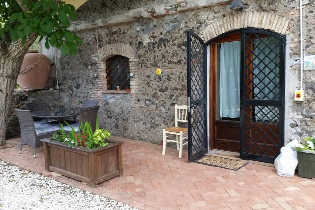 Villa Segreta, Mount Etna Белпасо Екстериор снимка