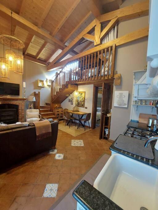 Villa Segreta, Mount Etna Белпасо Екстериор снимка