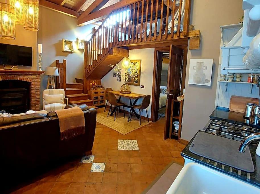 Villa Segreta, Mount Etna Белпасо Екстериор снимка